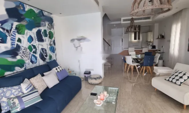 Недвижимость 3 Bedroom Villa For Sale in Limassol Marina: 3