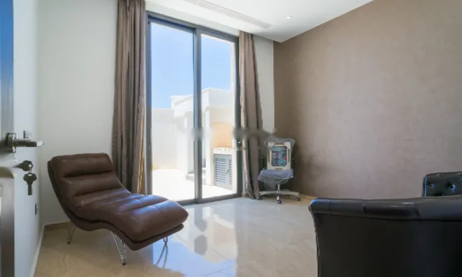 Недвижимость 5 Bedroom Villa For sale in Germasogeia, Limassol: 9