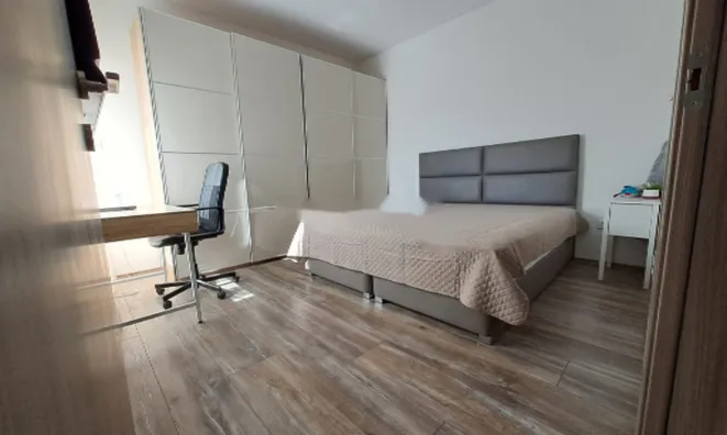 Недвижимость 4 Bedrooms Apartment in Parekklisia, Limassol: 13