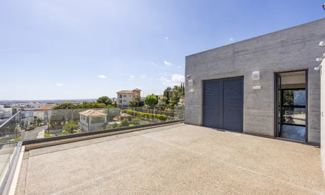 Недвижимость 4 Bedroom Villa For Sale in Mesa Geitonia: 12