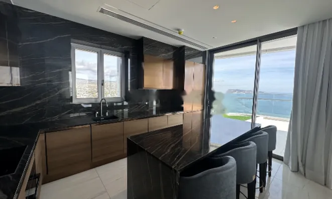 Недвижимость 4 Bedrooms Apartment For sale in Germasogeia, Limassol: 3