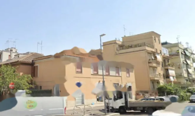 Недвижимость Квартира на Виа Пасубио: 3