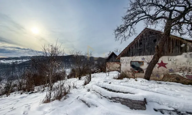 Недвижимость Дом, Перница: 3