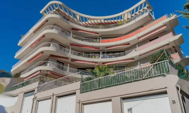 Недвижимость Apartment Carnot Cannes: 17