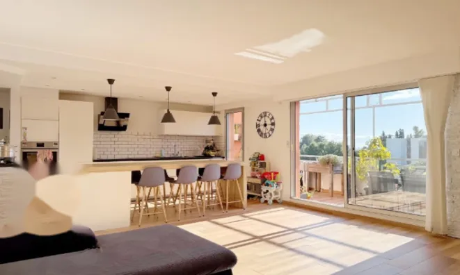 Недвижимость Apartment La Bocca Nord: 2