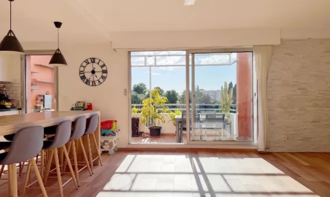 Недвижимость Apartment La Bocca Nord: 11