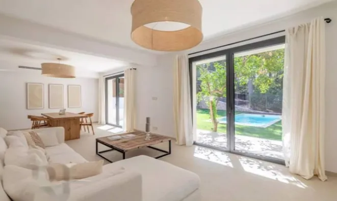 Недвижимость Villa Petit Juas: 1