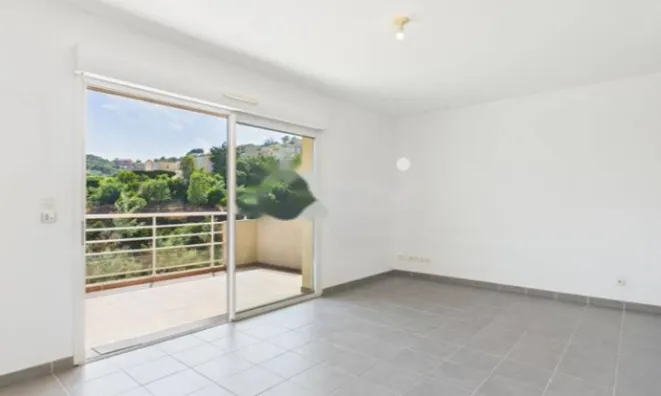 Недвижимость Apartment Cannes Mandelieu: 4