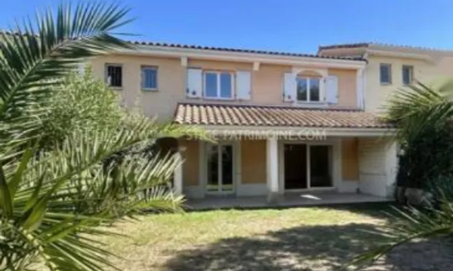 Недвижимость Villa Croix des Gardes: 2