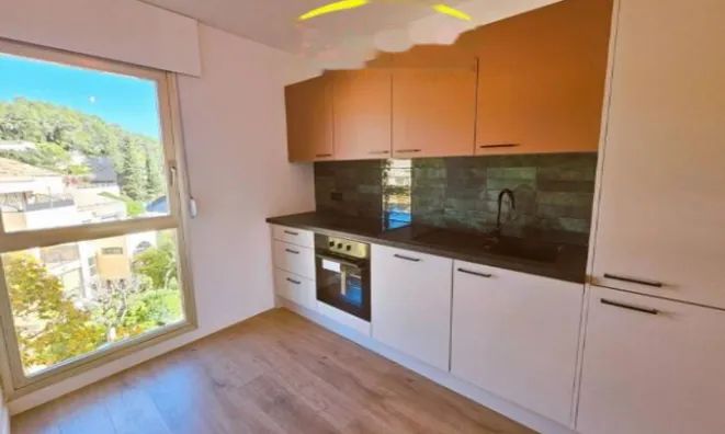 Недвижимость Apartment Mougins: 4