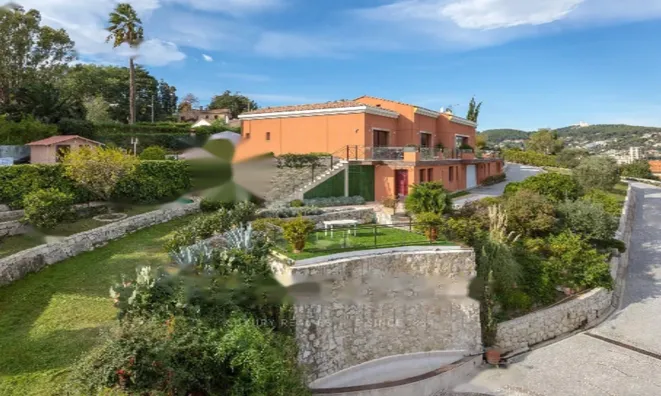 Недвижимость Maison Cannes: 15