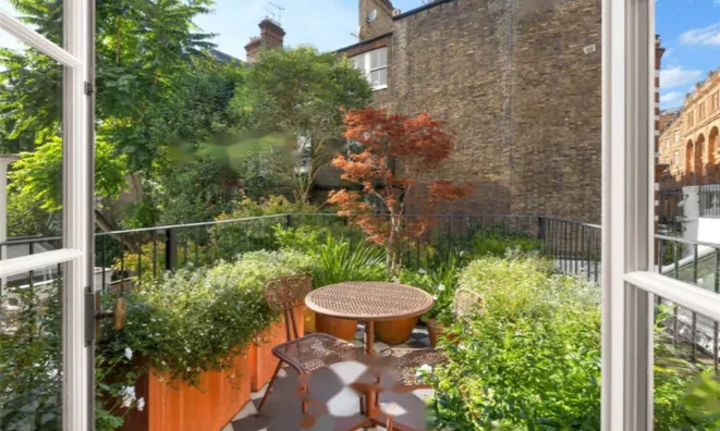 Недвижимость Walton Place: 2