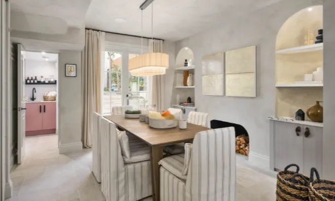 Недвижимость Lamont Road: 2