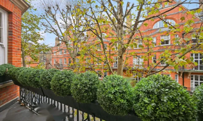 Недвижимость Cheyne Court: 6