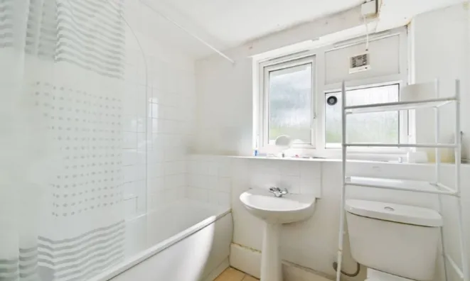 Недвижимость Kings Avenue, Clapham Park: 4