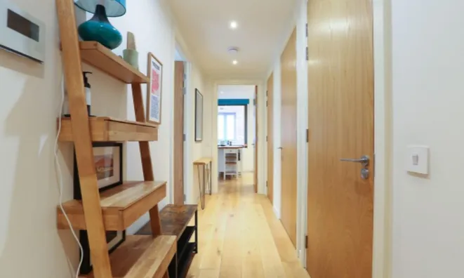 Недвижимость Camberwell Passage: 1