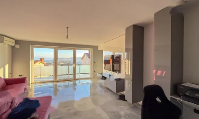 Недвижимость Четырехкомнатная квартира в Новом Ягодье: 2