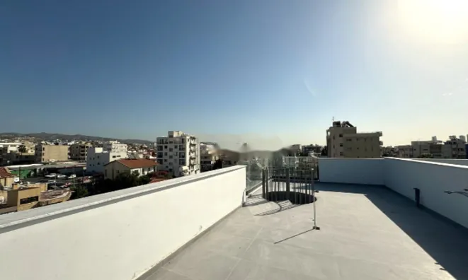 Недвижимость 3 Bedroom Penthouse For Sale in City Center, Limassol: 9