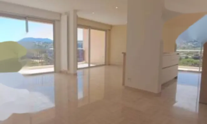 Недвижимость Apartment Marina-La Roubine: 2