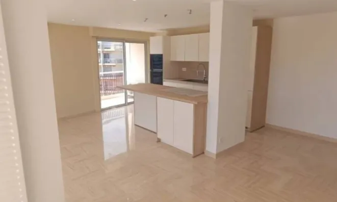 Недвижимость Apartment Marina-La Roubine: 4