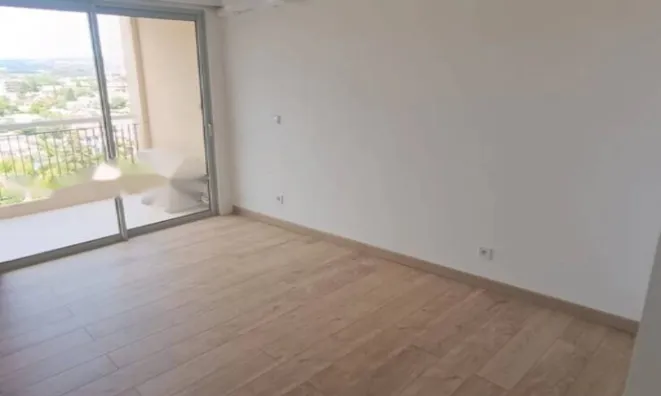 Недвижимость Apartment Marina-La Roubine: 10