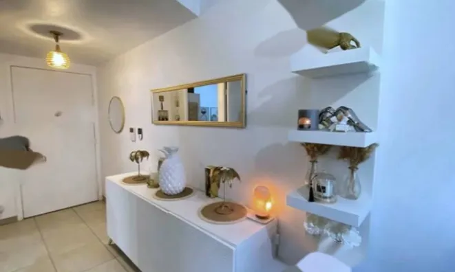 Недвижимость Apartment La Bocca: 4