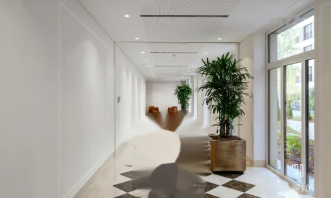 Недвижимость Квартира 2-комнатная в Центре: 12