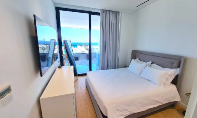 Недвижимость 1 Bedroom Sea View Apartment for Sale in Germasogeia, Limassol: 4