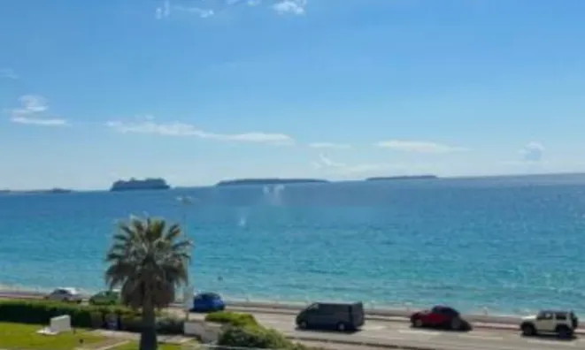 Недвижимость Apartment La Bocca: 12