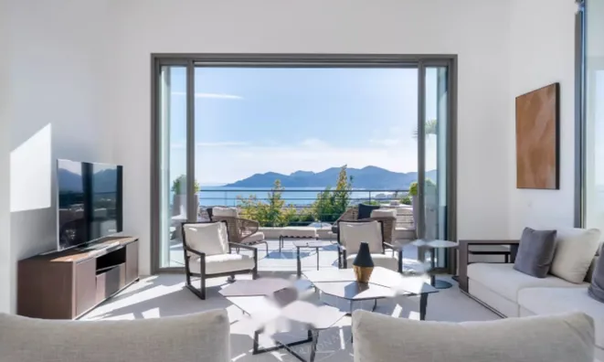 Недвижимость Maison Cannes Croix Gardes: 11