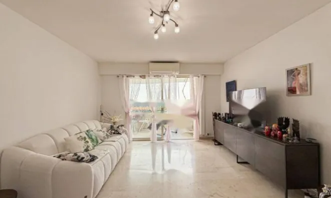 Недвижимость Apartment Carnot Cannes: 4