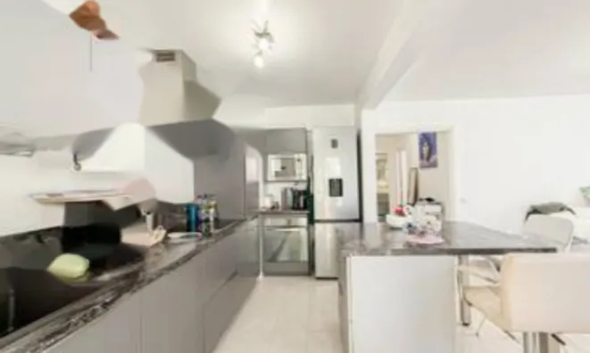 Недвижимость Apartment Carnot Cannes: 11