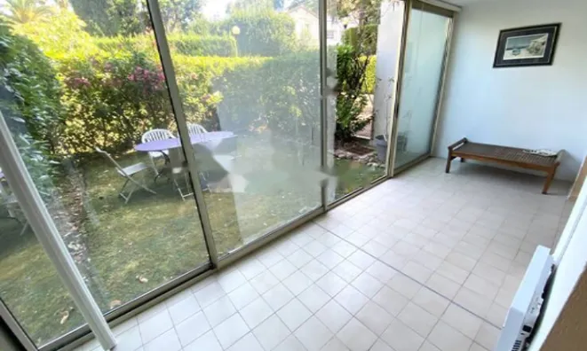 Недвижимость Apartment Croix des Gardes: 1