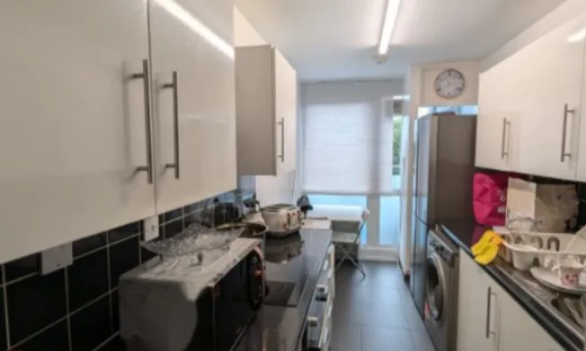 Недвижимость Flat, Brinklow House, Torquay Street: 7