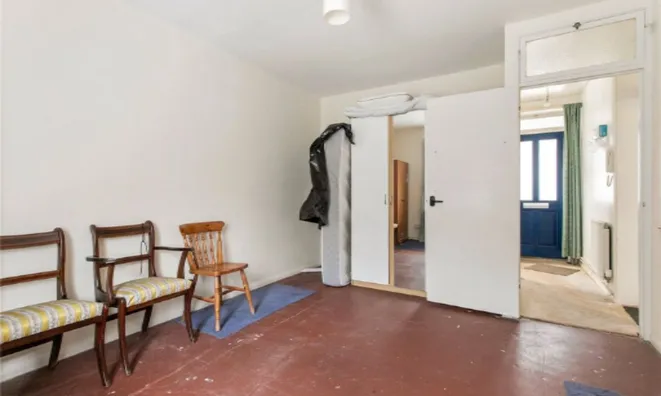 Недвижимость St. Peter's Street: 9