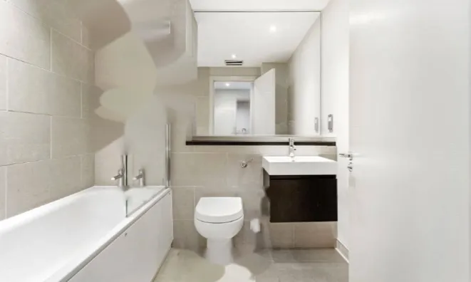 Недвижимость Mansell Street: 5