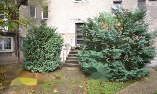 Недвижимость Квартира, 3 комнаты, Центр: 26