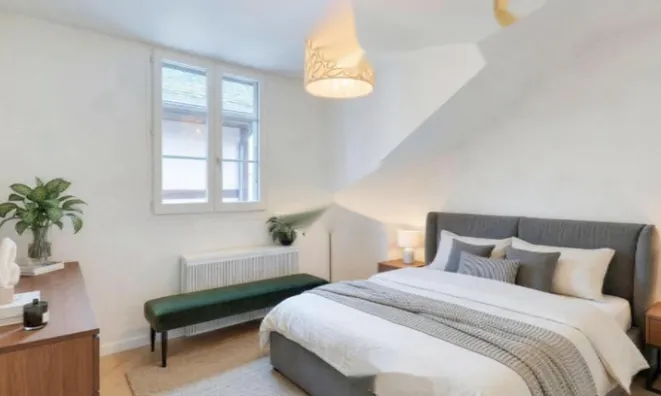 Недвижимость Apartment 4 rooms: 3