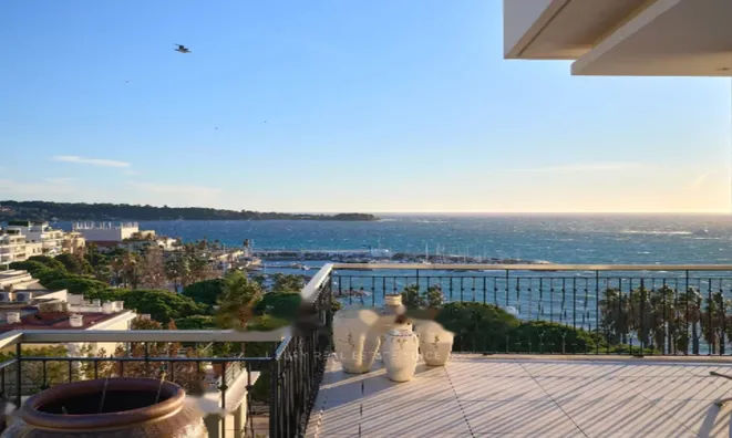 Недвижимость Apartment Pointe Croisette: 3