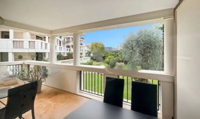 Недвижимость Apartment Carnot Cannes: 14