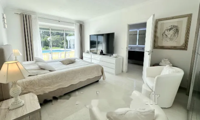 Недвижимость Maison Les Impiniers: 8