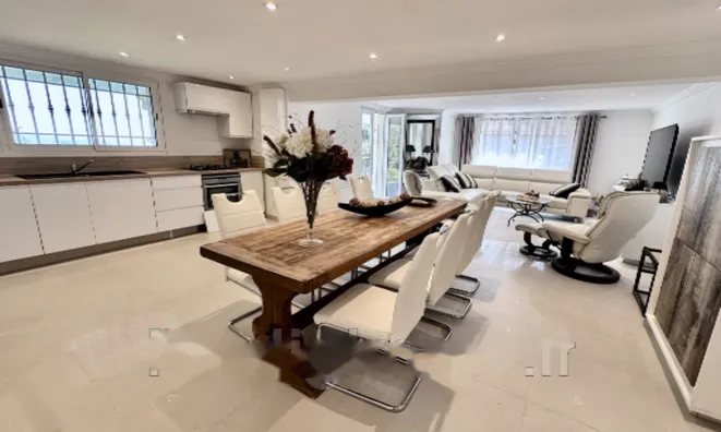 Недвижимость Maison Les Impiniers: 14