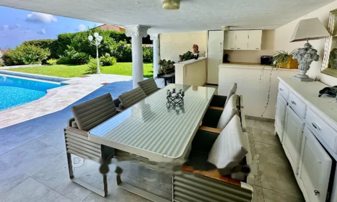 Недвижимость Maison Les Impiniers: 17