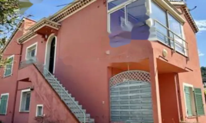 Недвижимость Villa La Bocca: 2