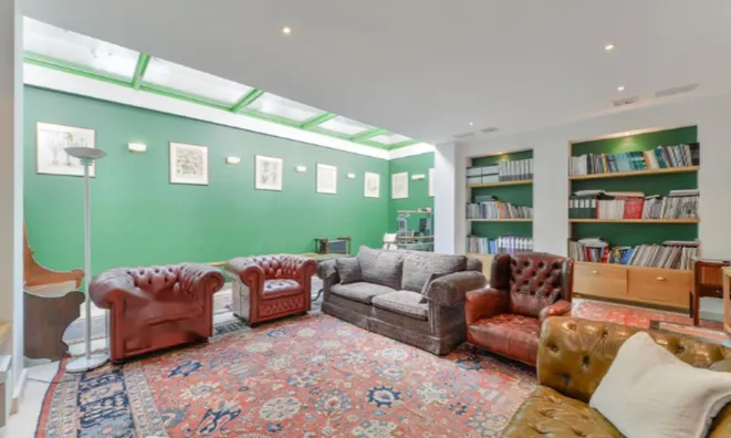 Недвижимость Elm Park Road: 2