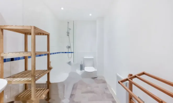 Недвижимость Ferndale Road: 2