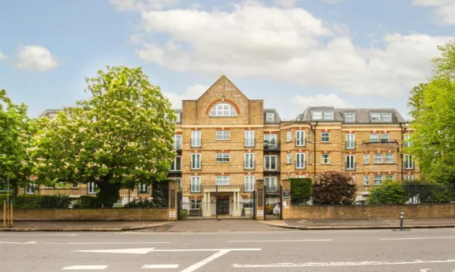 Недвижимость Bryant Court, Acton: 8