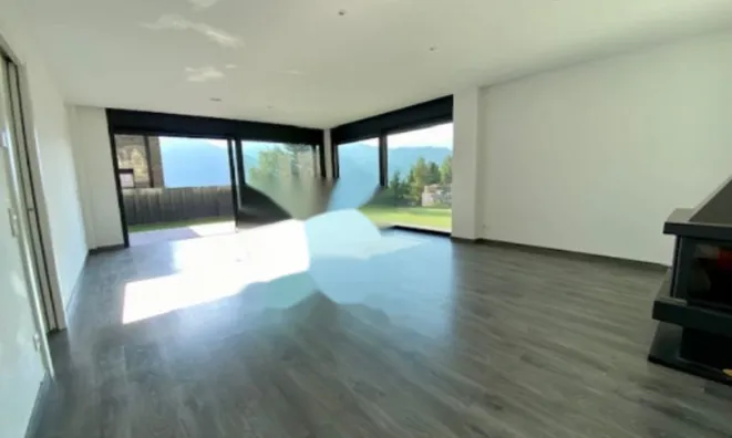 Недвижимость Luxury duplex with garden and private garage: 2