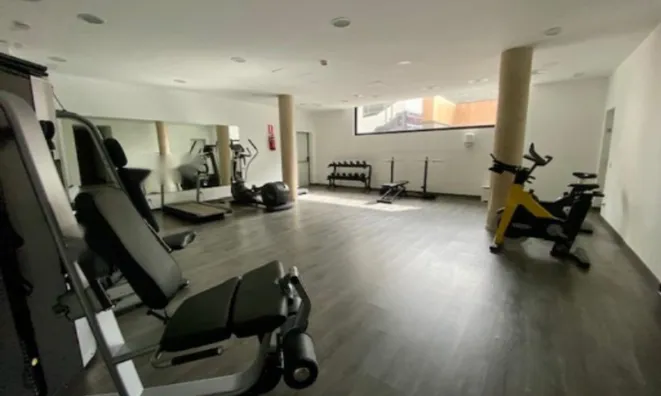 Недвижимость Luxury duplex with garden and private garage: 6