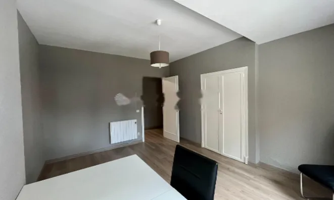 Недвижимость Four-bedroom apartment in Andorra la Vella center: 2